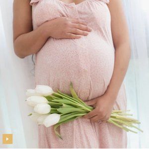 KINDRED BRAVELY Ruffle Strap Labor & Delivery Gown